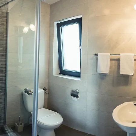162 Aurel Vlaicu Apartment